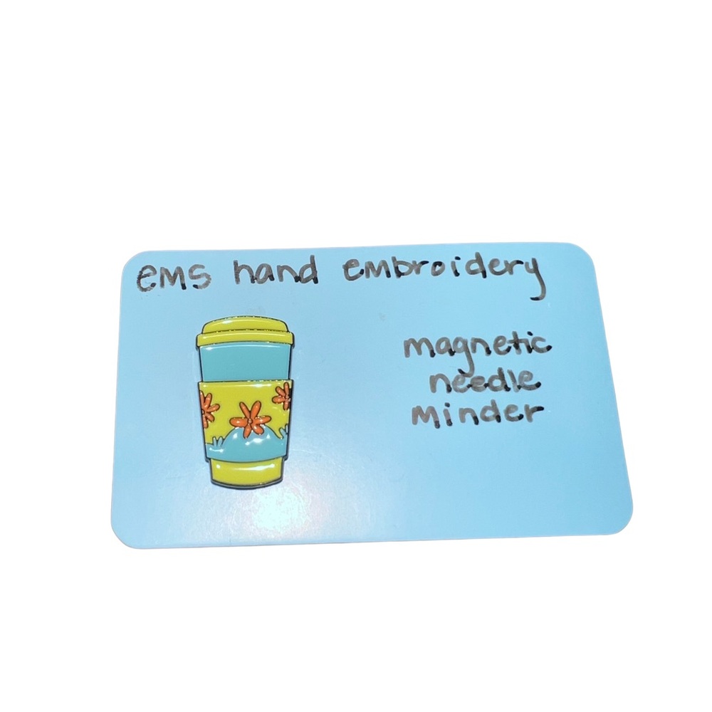 Coffee Cup Magnetic Needle Minder